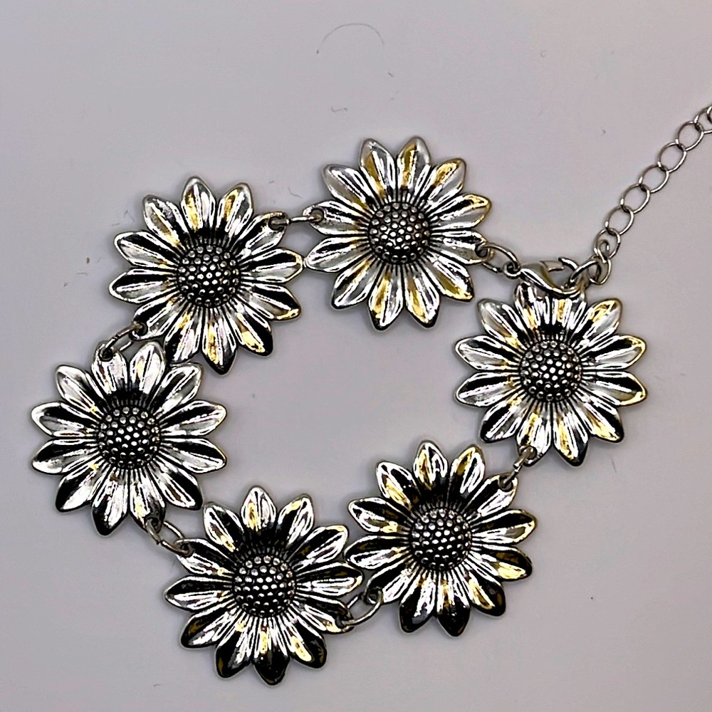 Silver Sunflower Bracelet